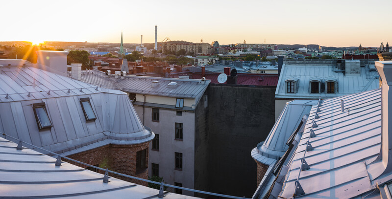 Plåttak på byggnader i Stockholm